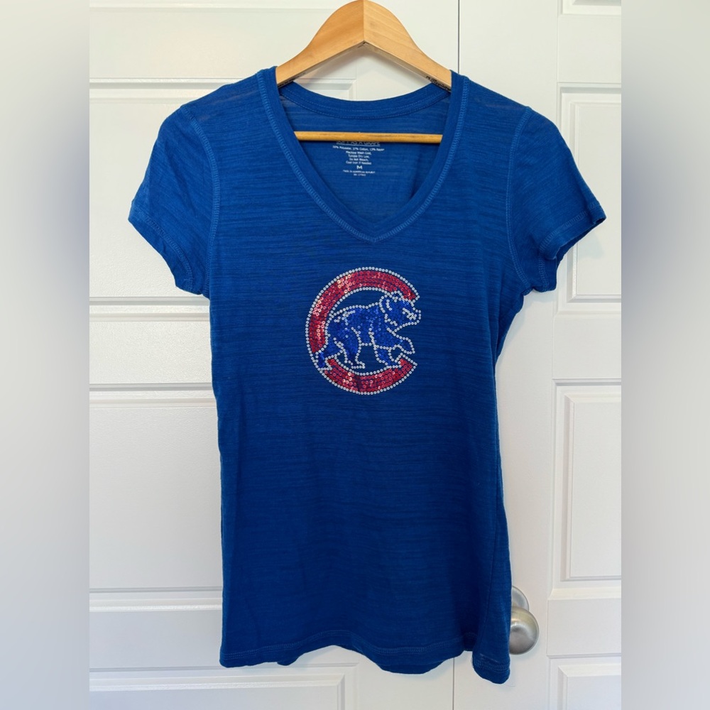 Chicago Cubs Sequined V-Neck Tee